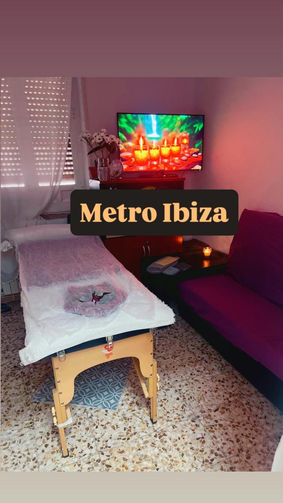 603370254: Chica busca chico en Madrid