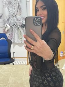 613608769: Travesti en Granada