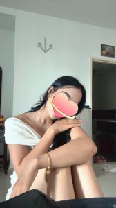 663190558: Chica busca chico en León