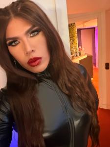 617037537: Travesti en Sevilla