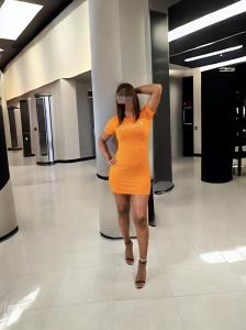 611557409: Chica busca chico en Orense