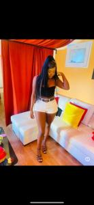 632299440: Chica busca chico en Madrid