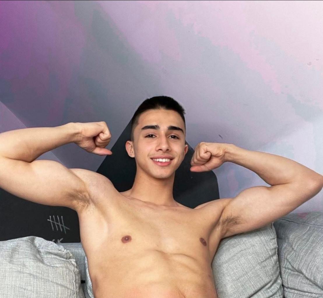 Chico busca chica en Mallorca: 