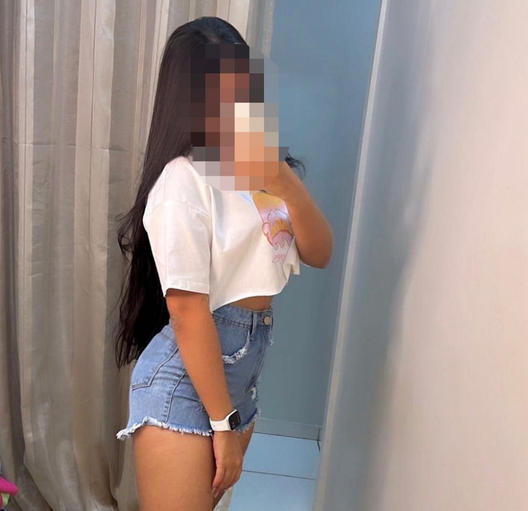 614881198: Chica busca chico en Madrid