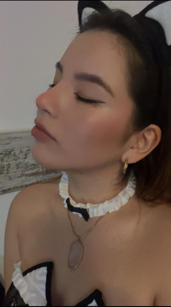 722114890: Chica busca chico en Madrid