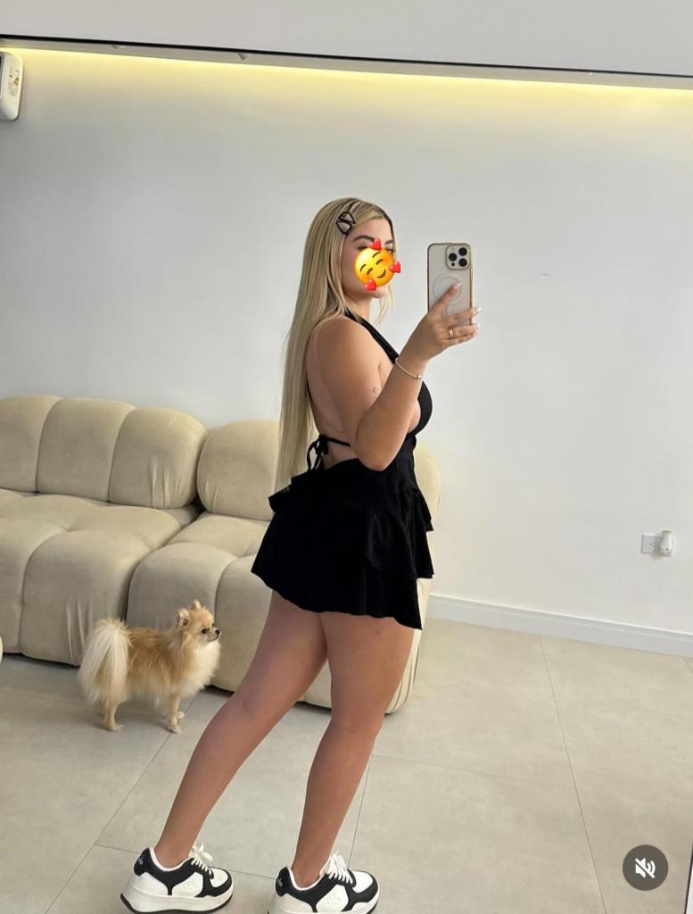 Chica busca chico en Tenerife: 