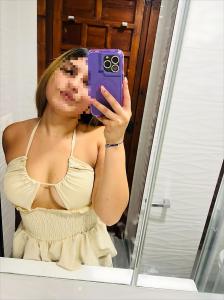 685416147: Chica busca chico en Valencia