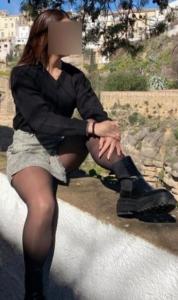 985223386: Chica busca chico en Asturias