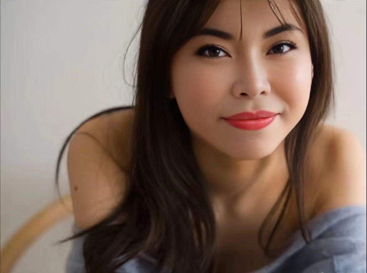 624224851: Chica busca chico en León