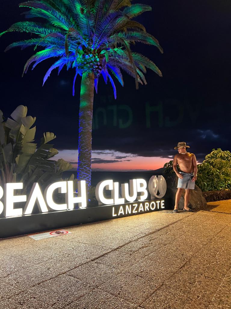 605302759: Chico busca chica en Asturias