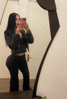 665434091: Chica busca chico en Málaga