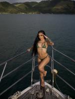 672945514: Chica busca chico en Orense