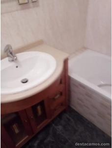 644298333:  en León