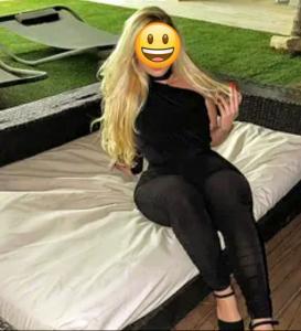 672548186: Chica busca chico en Cádiz