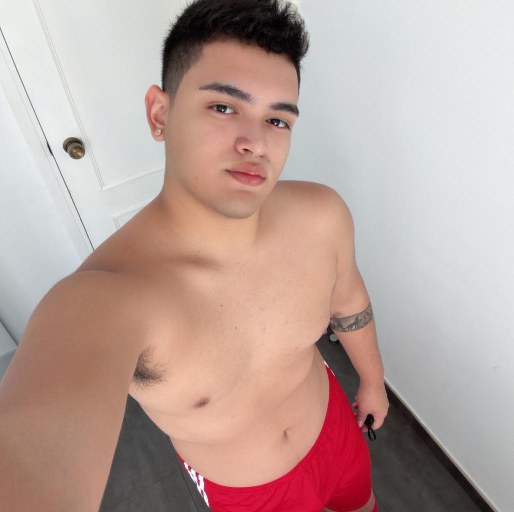 Chico busca chica en León: 