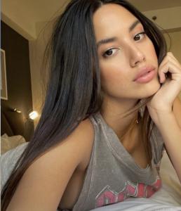 631501923: Chica busca chico en Mallorca