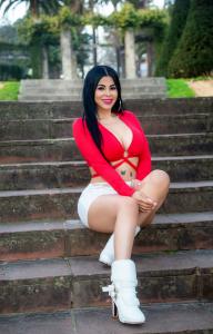 666240235: Chica busca chico en Guipúzcoa