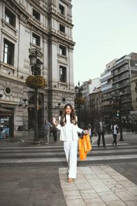 695946614: Travesti en Granada