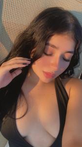 643586547: Chica busca chico en Sevilla