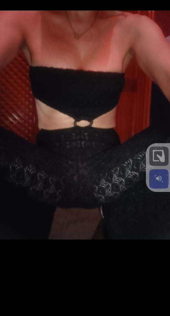 Chica busca chico en Sevilla: 