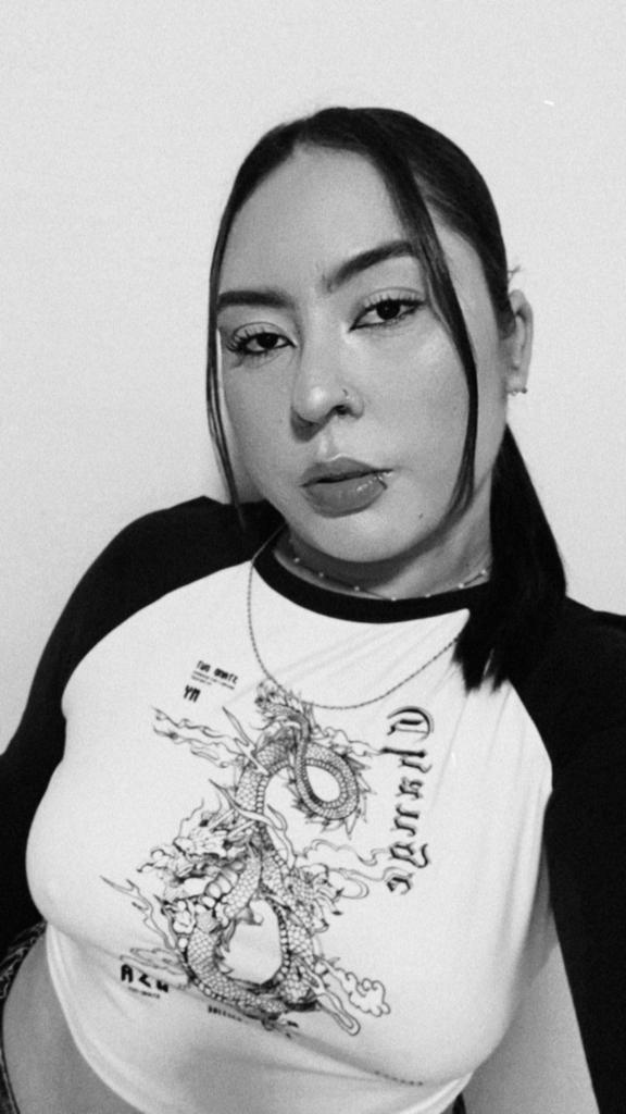 Chica busca chico en Tarragona: Chica busca chico