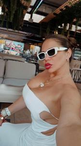 Chica busca chico en Ibiza: 