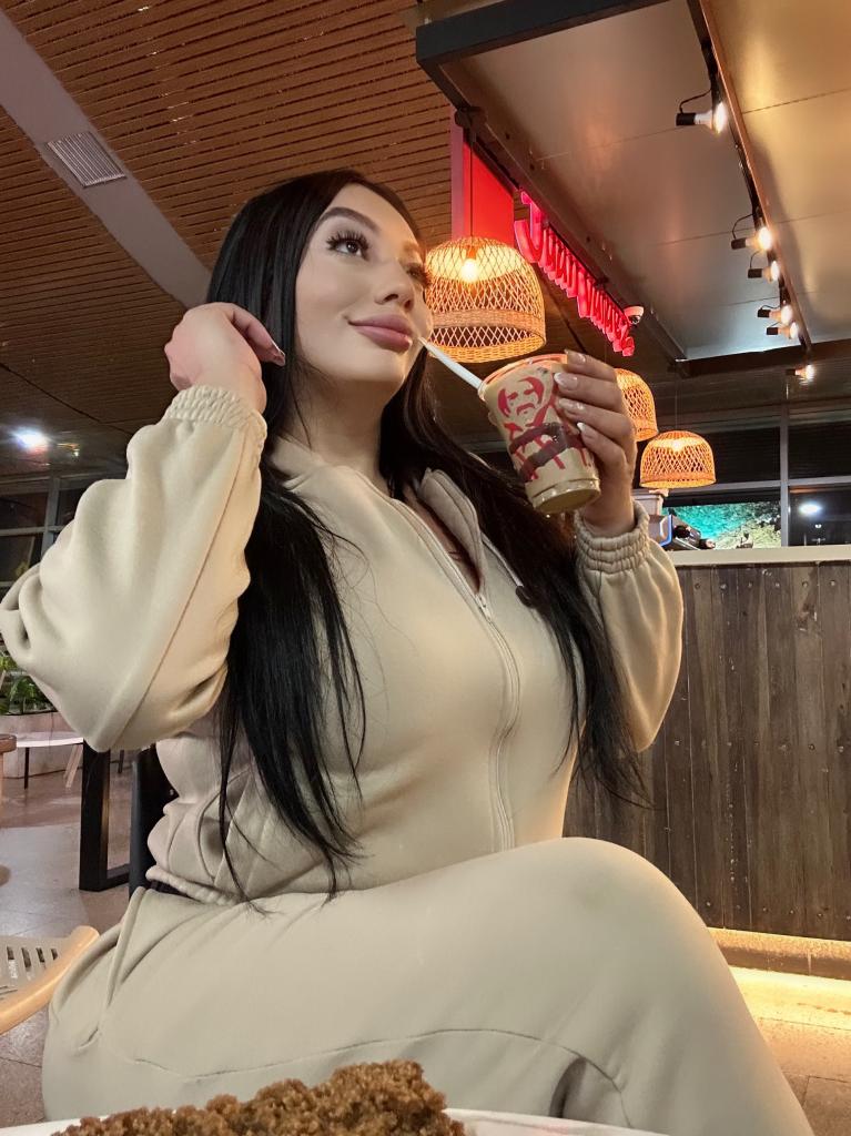 613654512: Transexual en Madrid