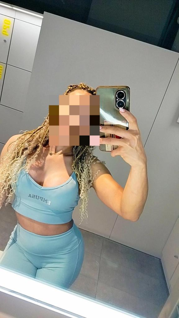 611292256: Chica busca chico en Madrid