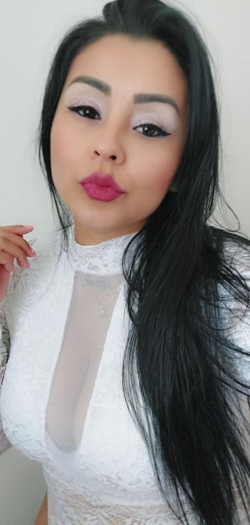 614528967: Chica busca chico en Menorca