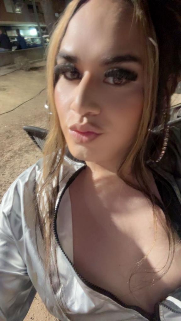 694279364: Transexual en Badajoz