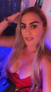 642990819: Chica busca chico en León