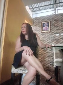 672578416: Chica busca chico en Sevilla