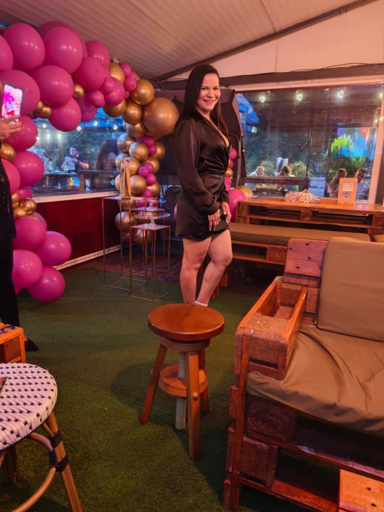 624904602: Chica busca chico en Navarra