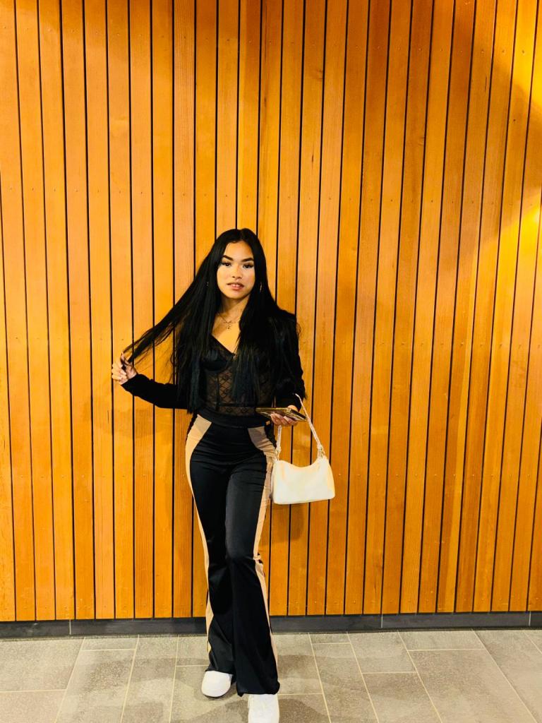 Chica busca chico en Castellón: 