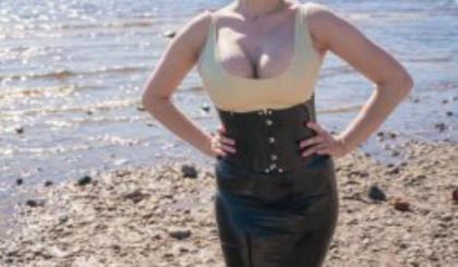 602846252: Chica busca chico en Sevilla