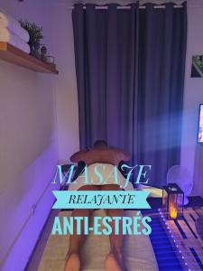 681190979: Chica busca chico en Madrid