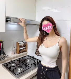 688145026: Chica busca chico en Valencia