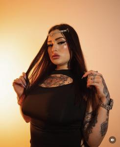 642895126: Chica busca chico en Madrid