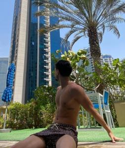 687182147: Chico busca chica en Murcia