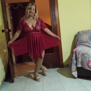 Chica busca chico en Almería: 