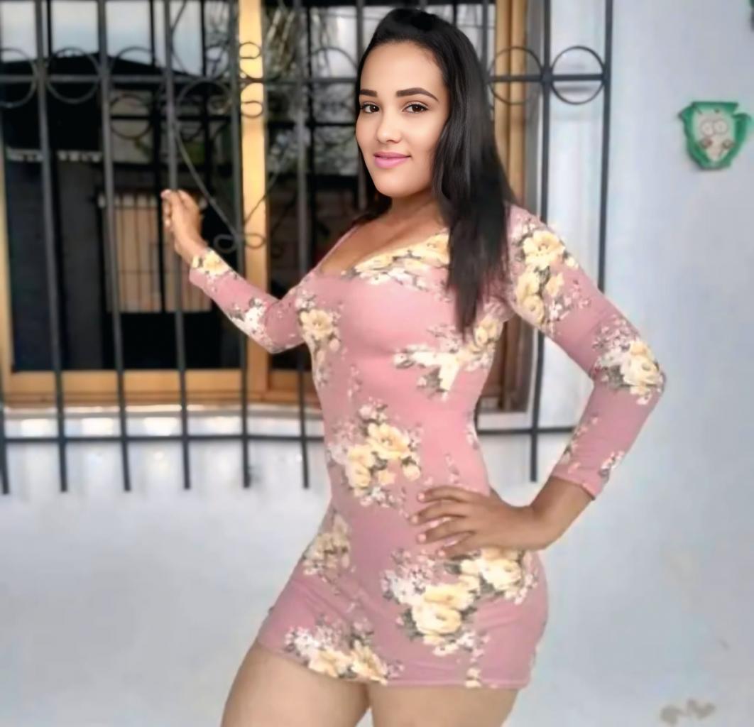 600654896: Chica busca chico en Sevilla