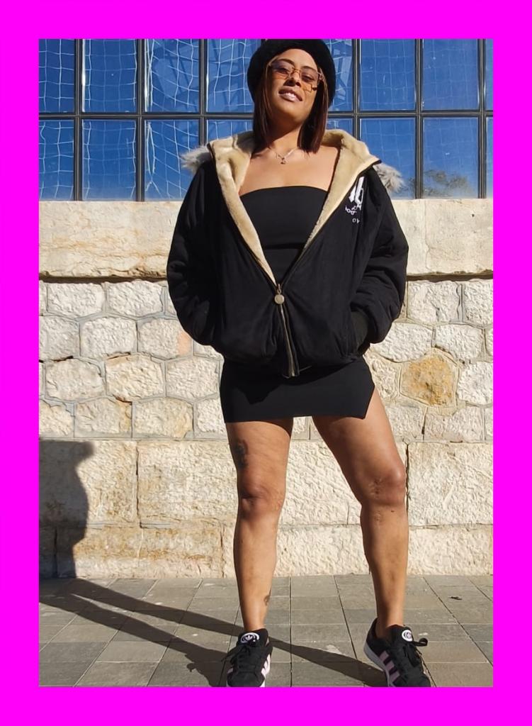 Chica busca chico en Tenerife: 