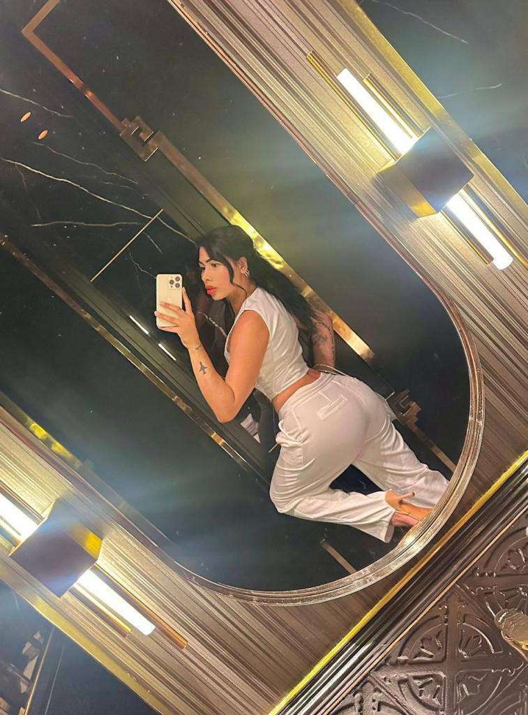 Chica busca chico en Málaga: Chica busca chico