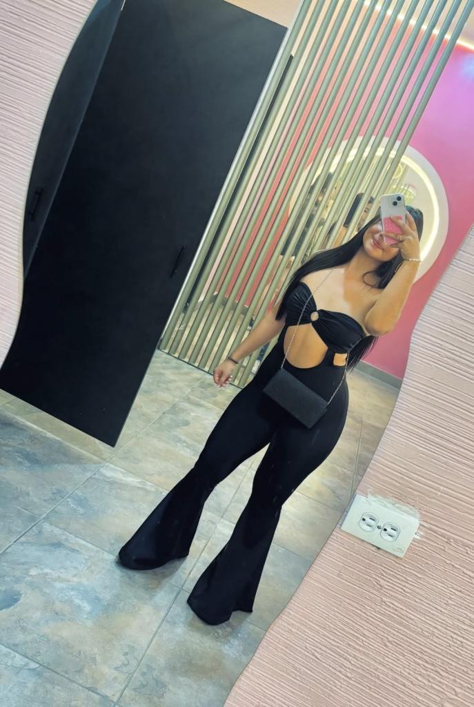 Chica busca chico en Tenerife: Chica busca chico