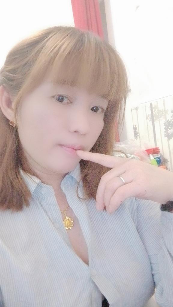 688141884: Chica busca chico en Barcelona