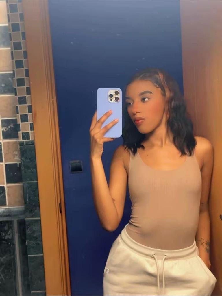 Chica busca chico en Huesca: 