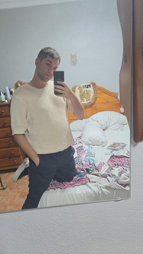 679184224: Chica busca chico en Huelva