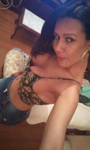 643065159: Transexual en León