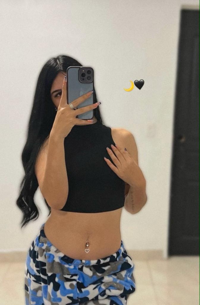 Chica busca chico en Tenerife: 