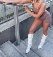 654165288: Chica busca chico en Barcelona